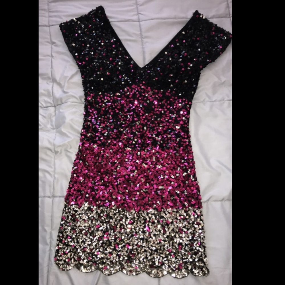 ARDEN B Cocktail Dress